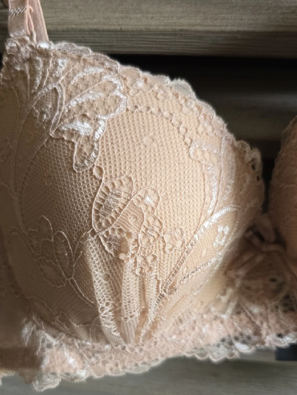 Rene Rofe Lace Push-Up Bra in Nude - Picture 5 of 14
